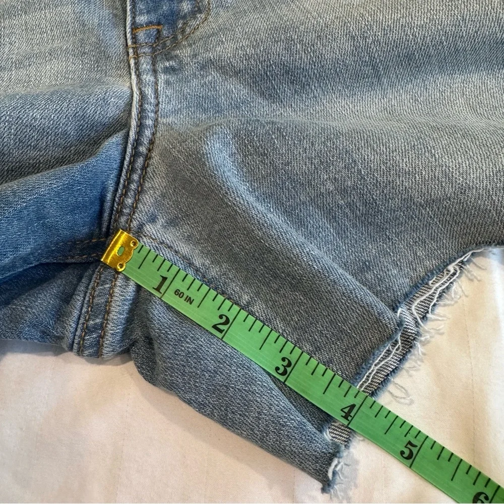 Studio Blue Classic Distressed Denim Cut‎ Off Shorts, Size 16